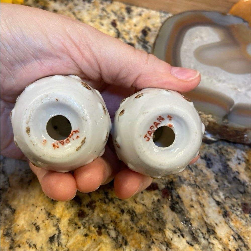 Unique Vintage Japan 50s salt & pepper shakers Guc - Picture 4 of 7
